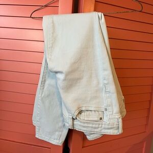 Light teal skinny jeans🦋